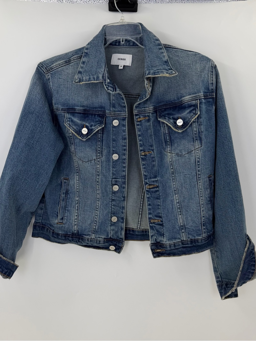 Ceros Blue Stretch Denim Trucker Jacket Medium